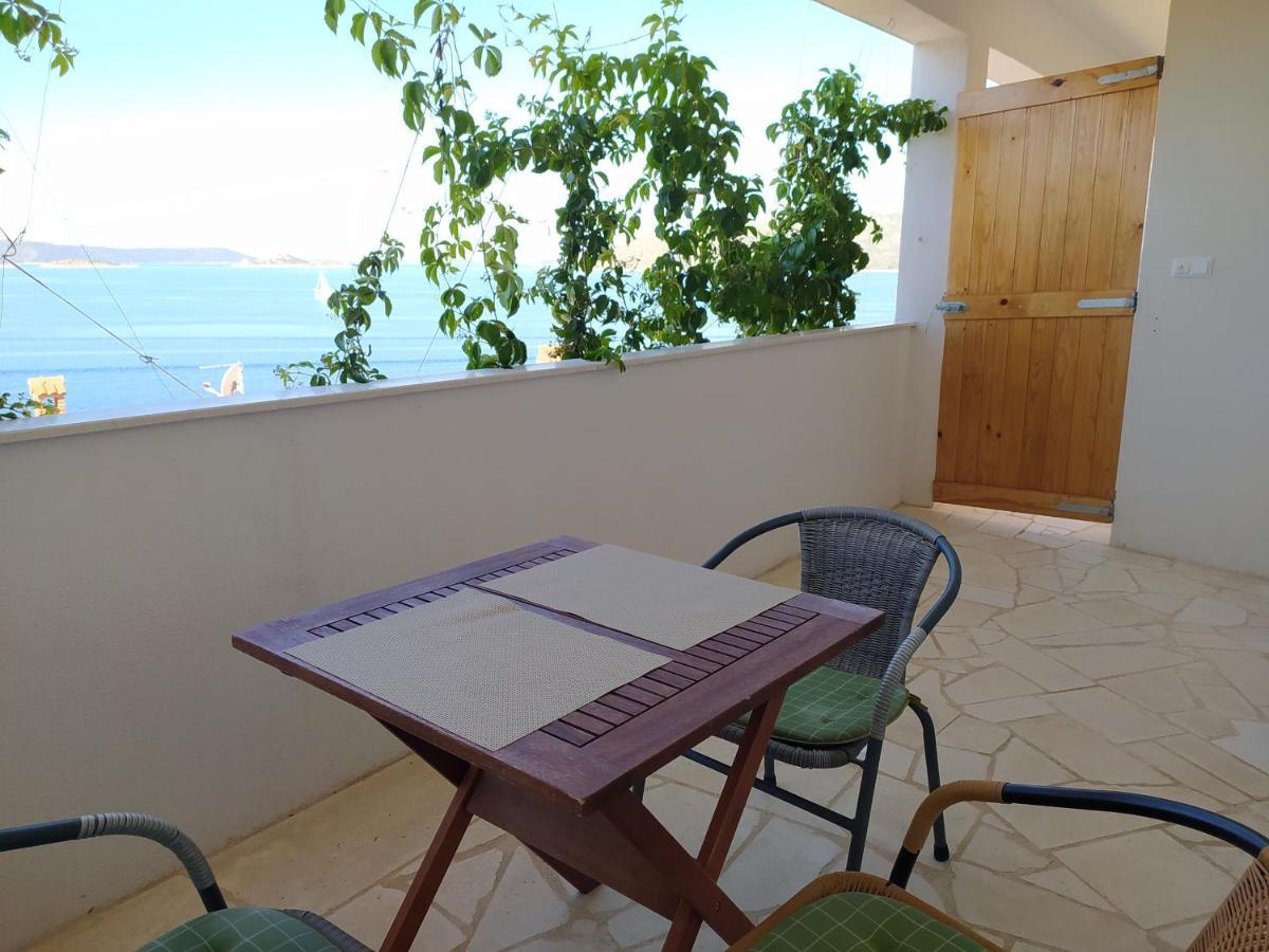 Apartmani Stine Donji Okrug  Exterior photo