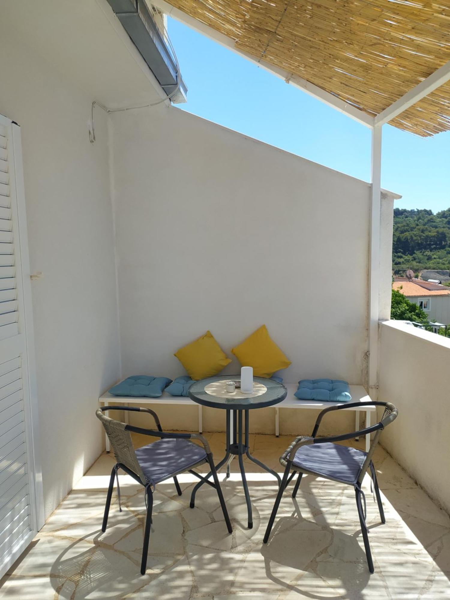 Apartmani Stine Donji Okrug  Exterior photo